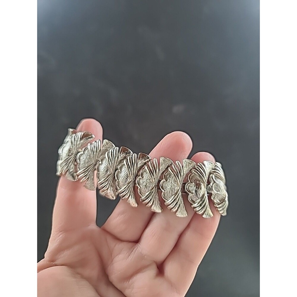 Coro Silver Tone Metal Bracelet Vintage Costume Jewelry